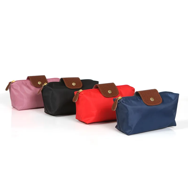 Bolsa cosmetiquera. 3